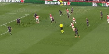 1712705469203034530.gif 1.gif