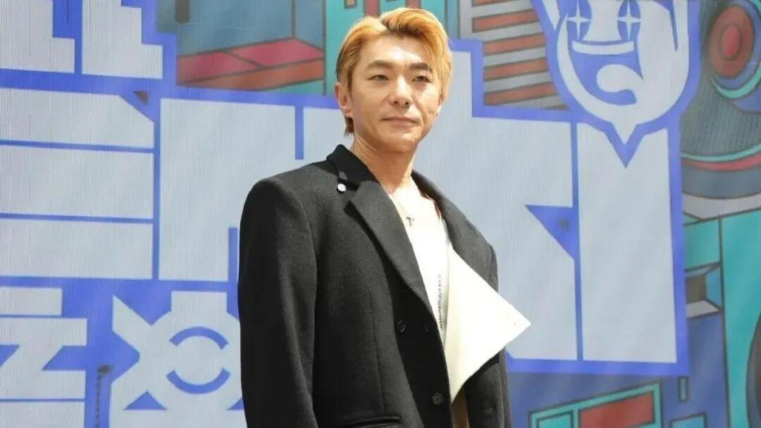 足球直播网站-46岁香港知名歌手正式加盟英皇娱乐，结束近五年独立歌手生涯